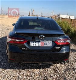 تۆیۆتا کامری